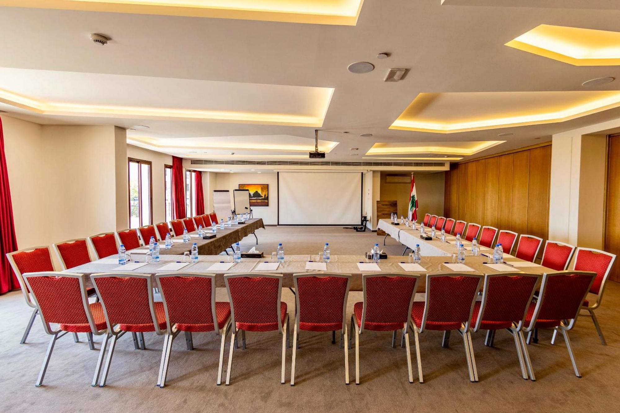 Majestic Byblos Grand Hotel Buitenkant foto